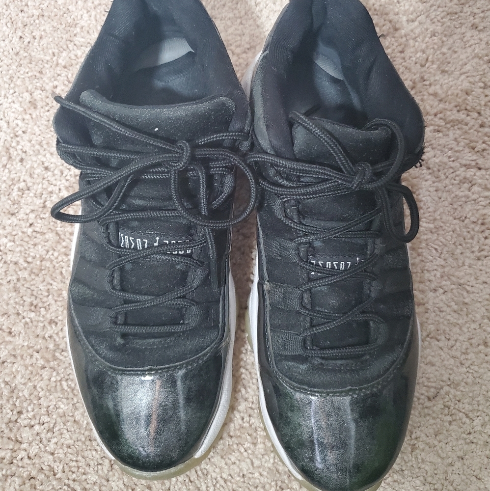 Jordan baron 11 low